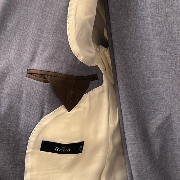 Suitsupply Suit - Picture 4 of 8